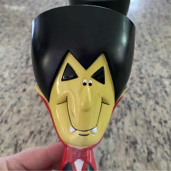 Count Dracula cups vintage tumblers goblets vampire Halloween set of 2 plastic - Picture 7 of 7